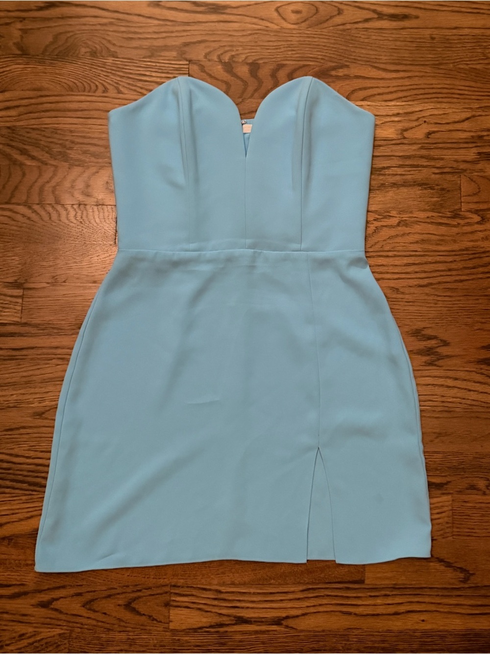 Amanda Uprichard party dress! Gorgeous blue with amazing neckline! Flattering!